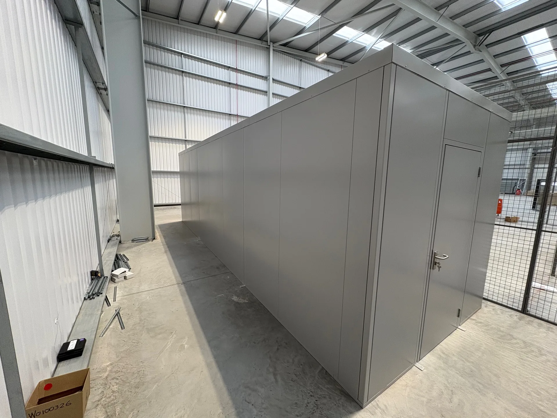 Double skin steel storeroom with a single access door in Liverpool